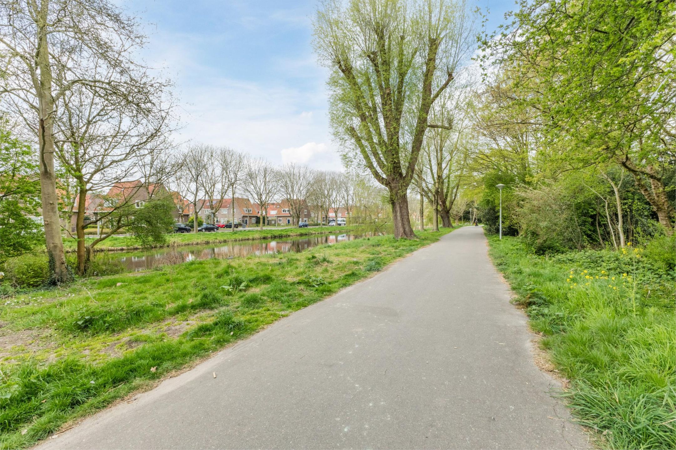 Photo 24 of Katrijpstraat 38