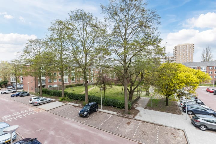 Photo 32 of Katrijpstraat 38