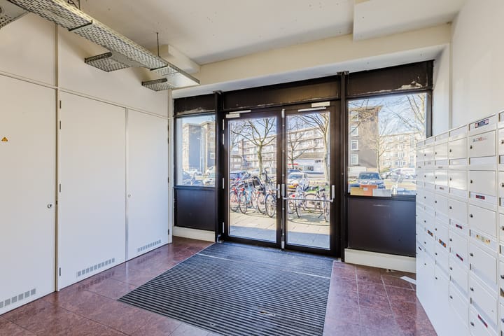 Foto 14 van Willem de Zwijgerlaan 334-C19