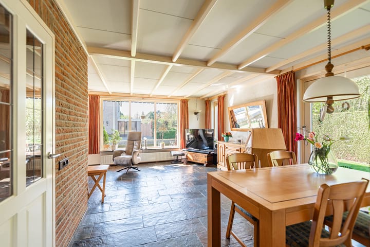 Foto 9 van Valeriaan 50