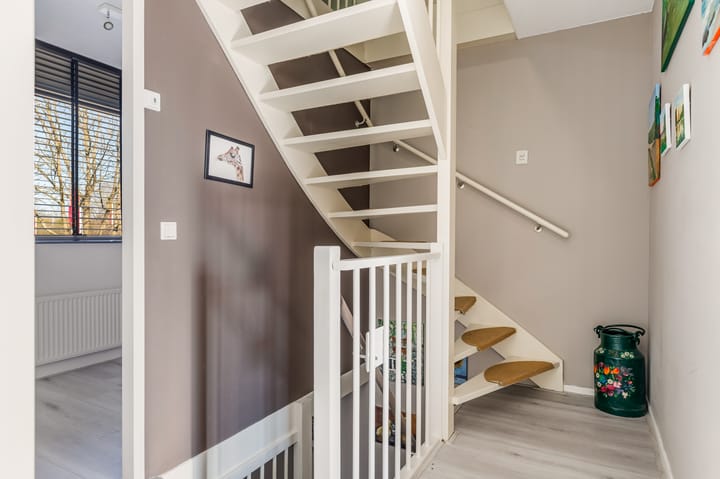 Photo 26 of Wezelstraat 9