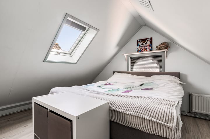 Photo 38 of Wezelstraat 9