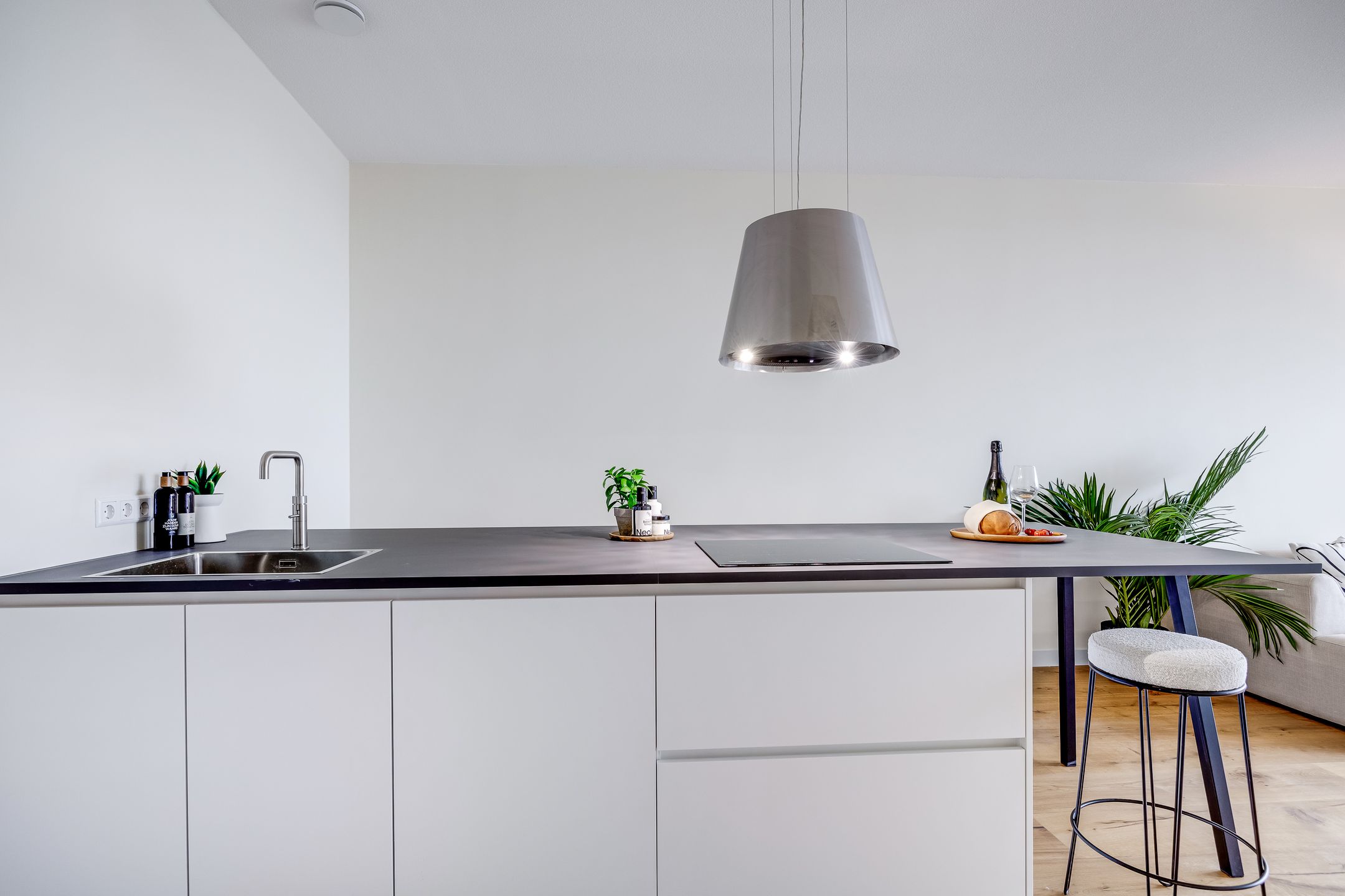 Foto 18 van Hoola van Nootenstraat 299