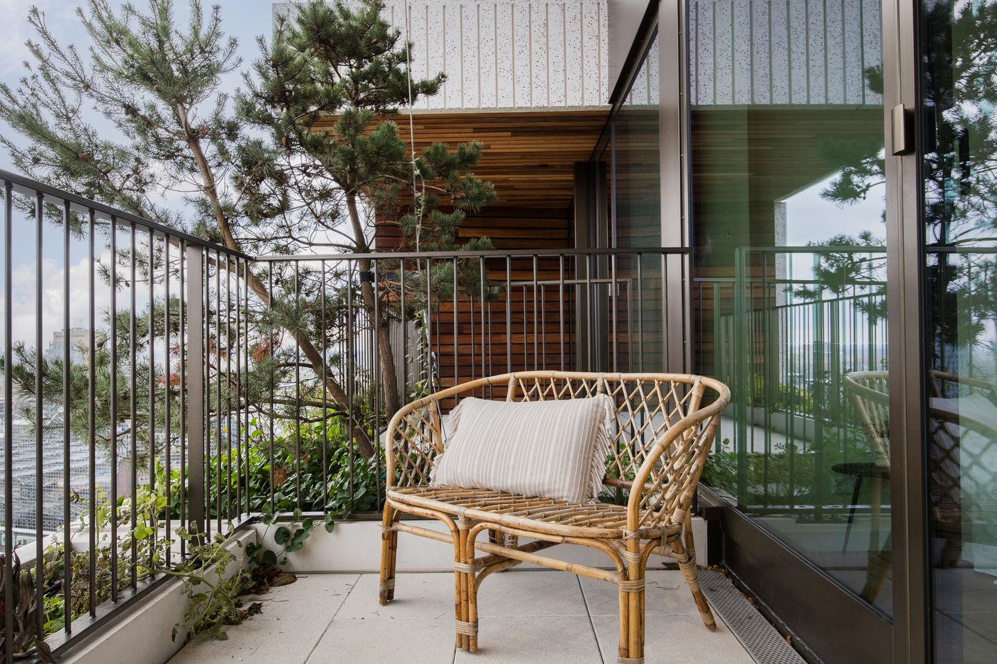 Foto 20 van Hoola van Nootenstraat 299