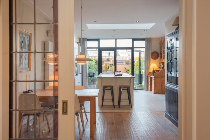 Foto 12 van Van 't Hoffstraat 83