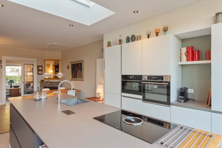 Foto 20 van Van 't Hoffstraat 83