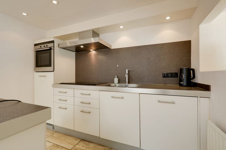 Photo 29 of Wolvegastraat 19