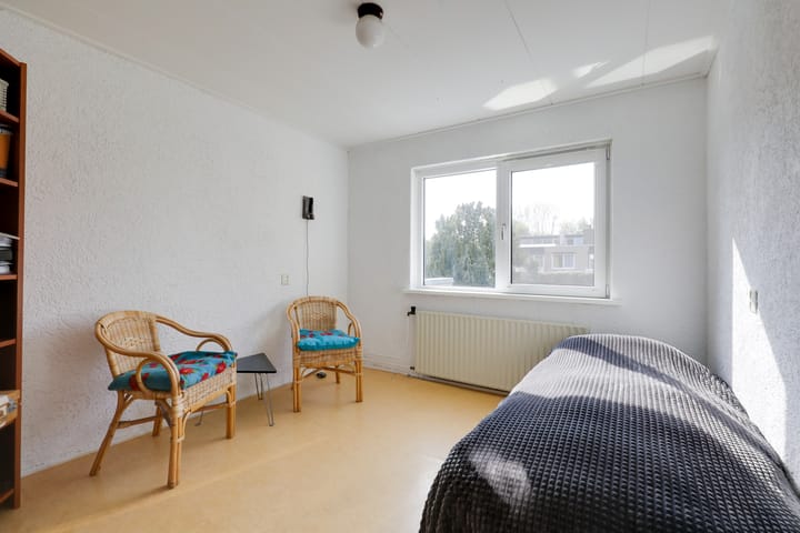 Photo 35 of Wolvegastraat 19