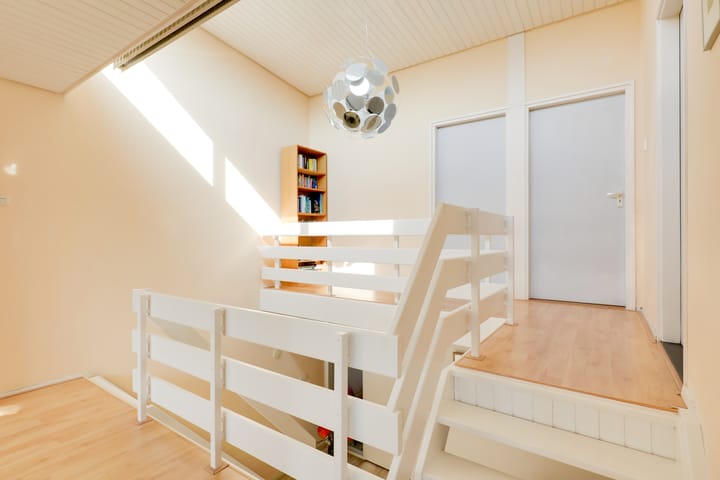 Photo 36 of Wolvegastraat 19