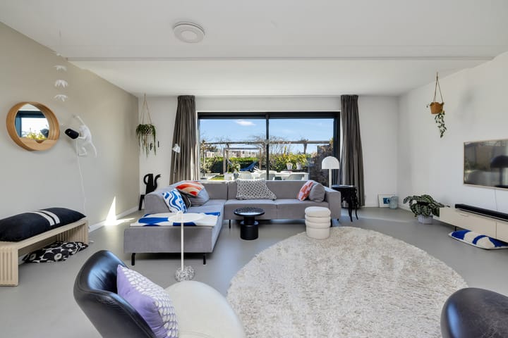 Foto 18 van Helwerd 3