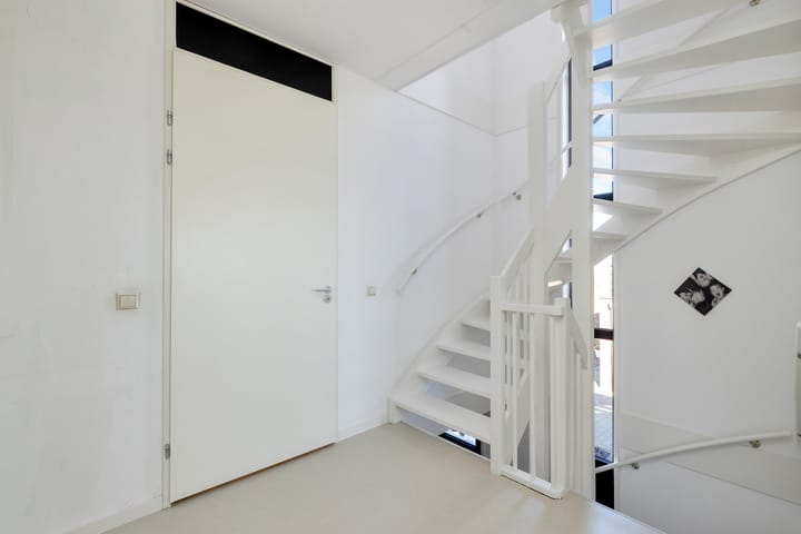 Foto 33 van Helwerd 3