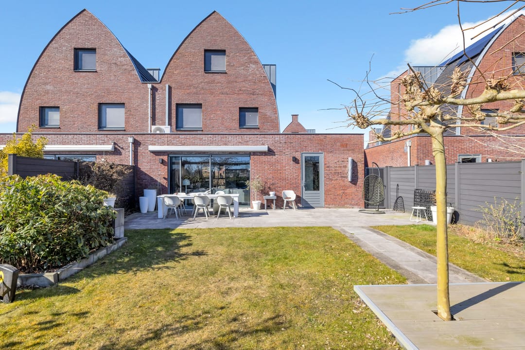 Foto 56 van Helwerd 3