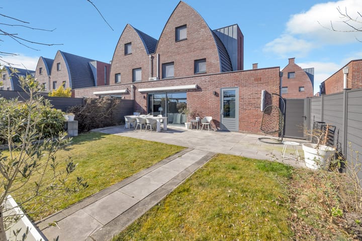 Foto 57 van Helwerd 3