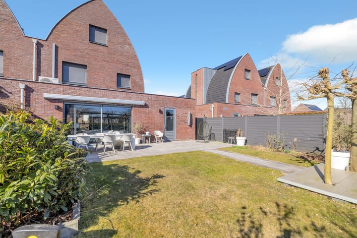 Foto 58 van Helwerd 3