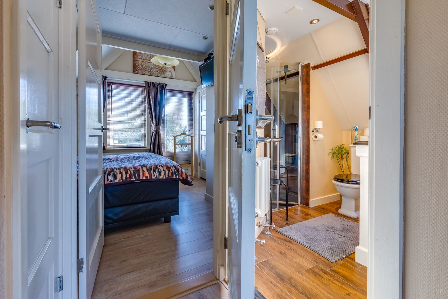 Foto 25 van Weerdingerkanaal ZZ 72