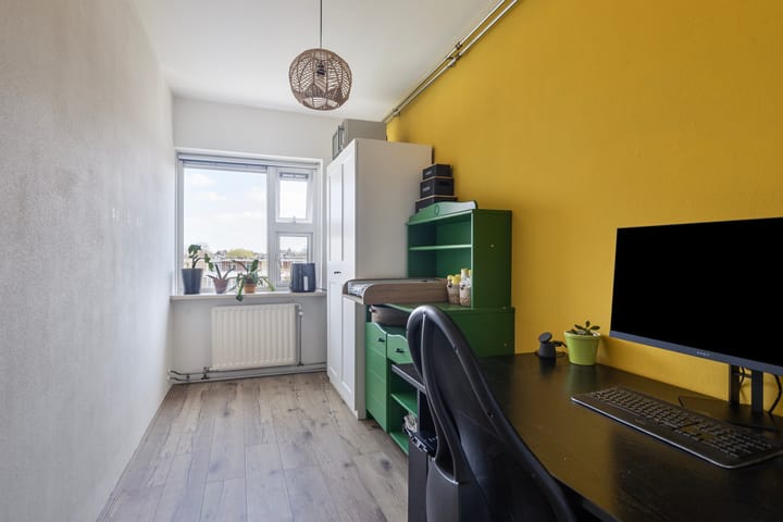 Photo 16 of Vondellaan 280