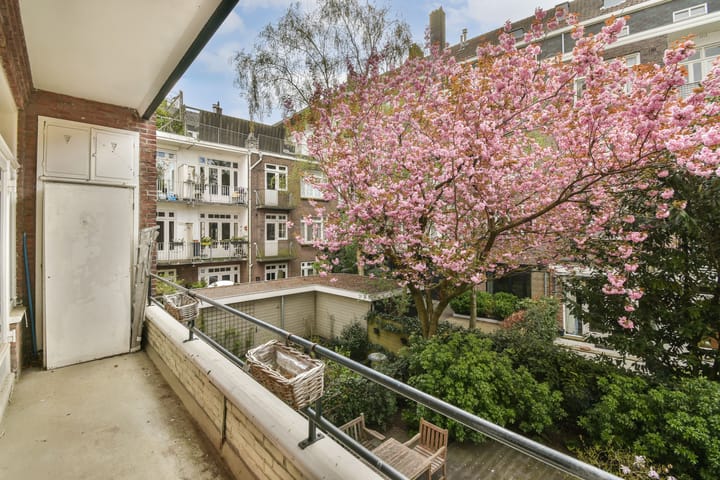 Foto 9 van Courbetstraat 7-1