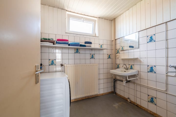 Photo 36 of Havenweg 38