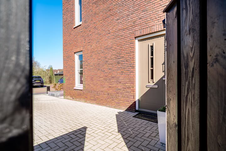 Foto 10 van Dorpsweide 46