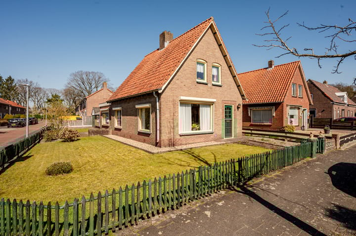 Foto 5 van Larixweg 6