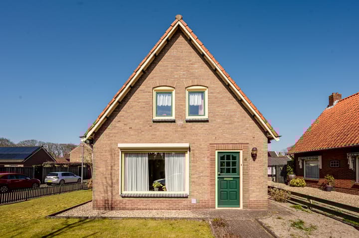 Foto 4 van Larixweg 6