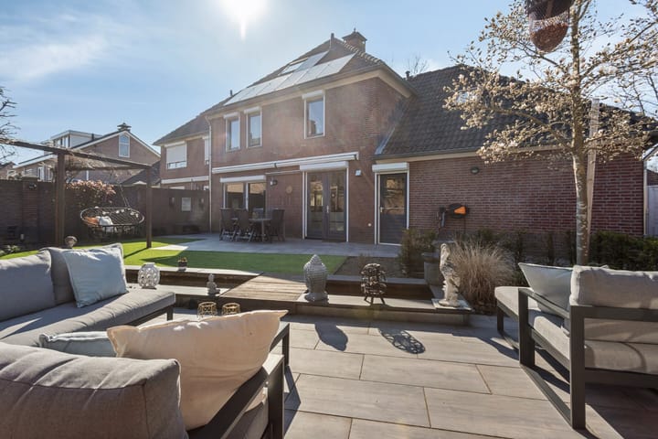 Foto 2 van de Loo 85