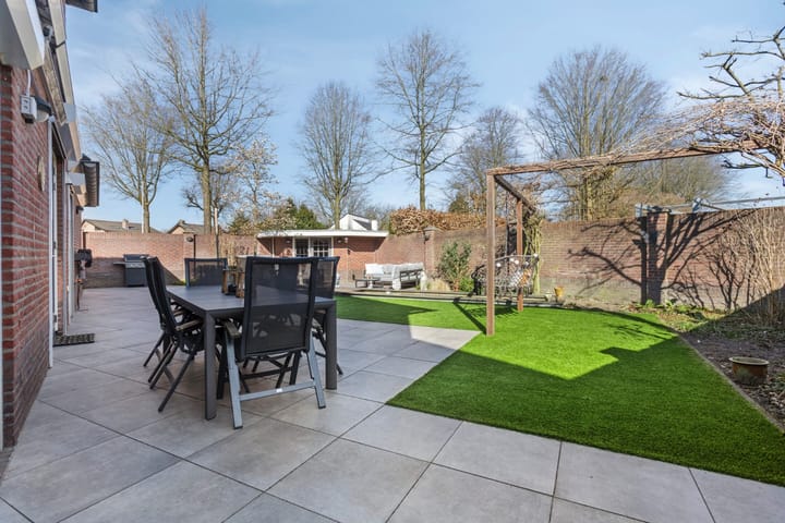 Foto 46 van de Loo 85