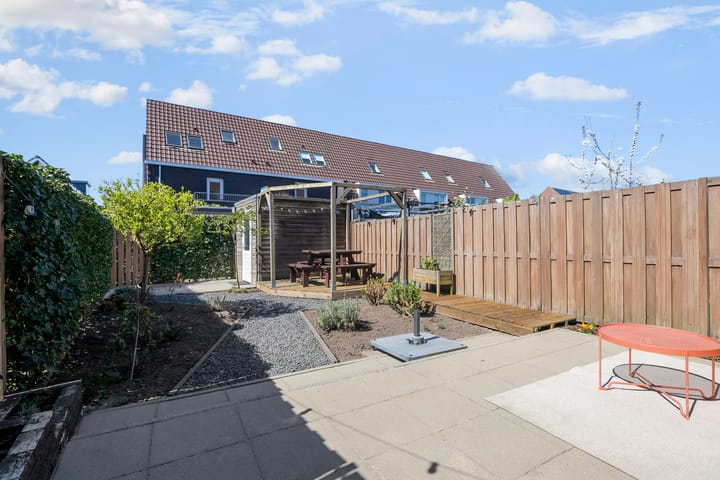 Foto 31 van Zwanenbloem 51