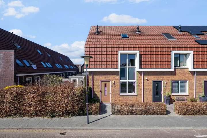 Foto 33 van Zwanenbloem 51