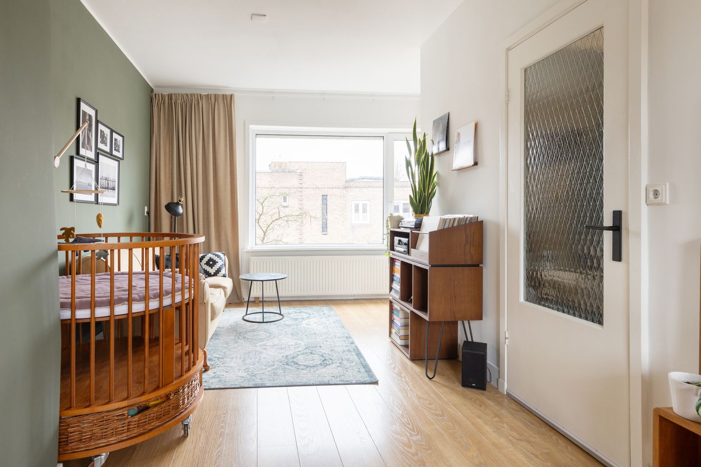 Foto 10 van Laan van Nieuw-Guinea 33-BS