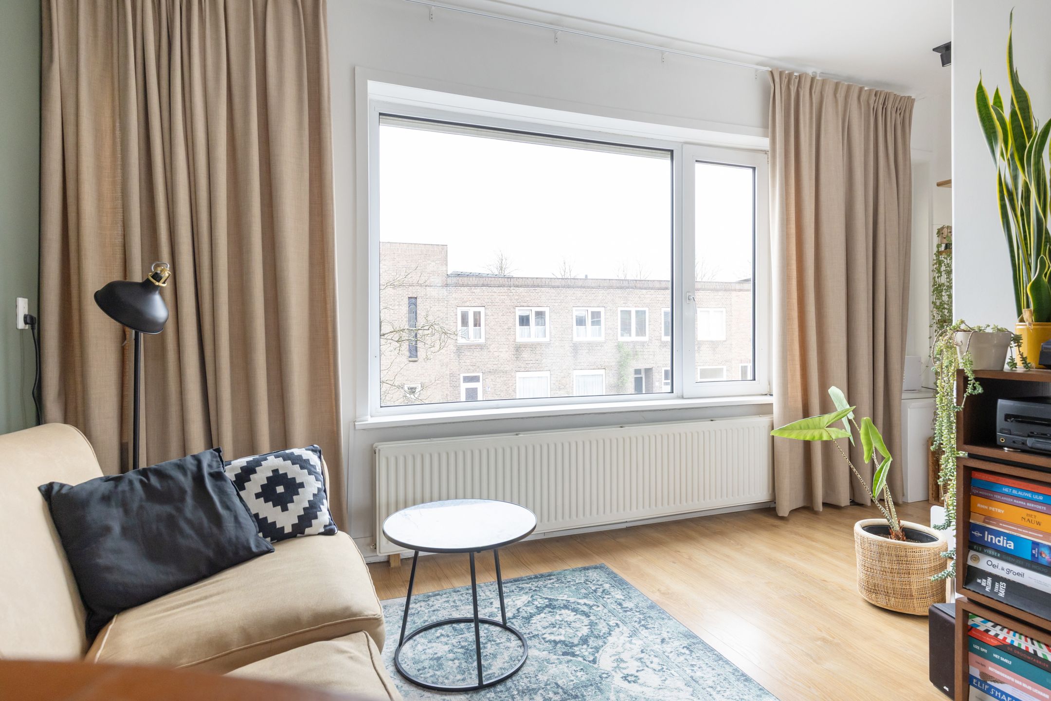 Foto 12 van Laan van Nieuw-Guinea 33-BS