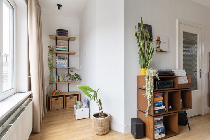 Foto 13 van Laan van Nieuw-Guinea 33-BS