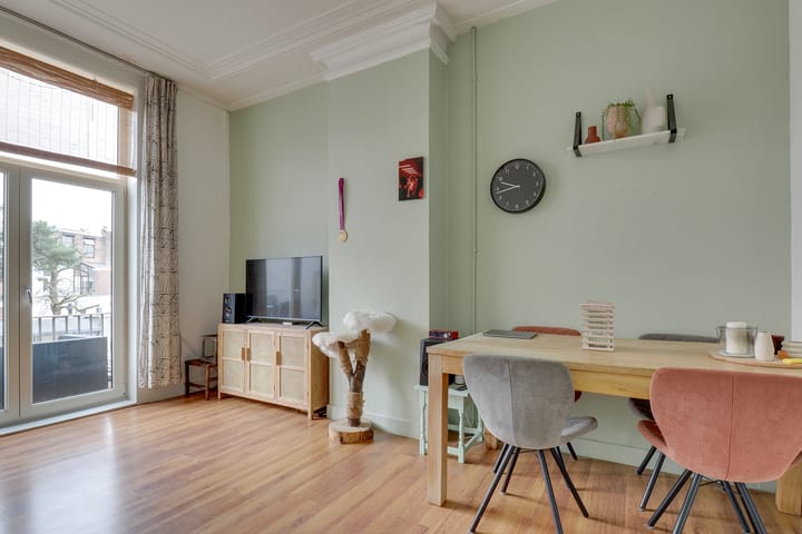 Photo 4 of Bilderdijkstraat 8-BS