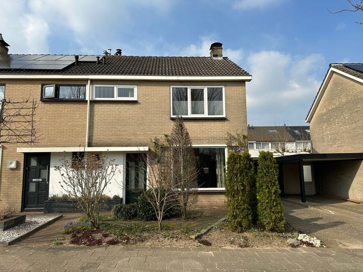 Photo 1 of Koetshuisstraat 33