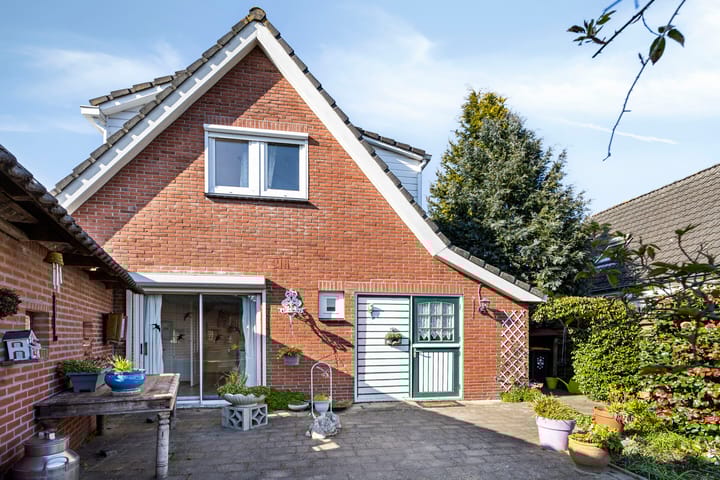 Foto 45 van Tuinstraat 18