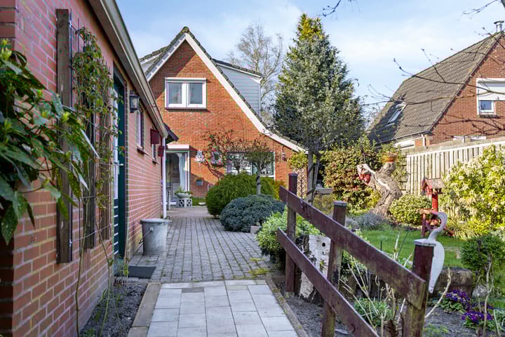 Foto 47 van Tuinstraat 18