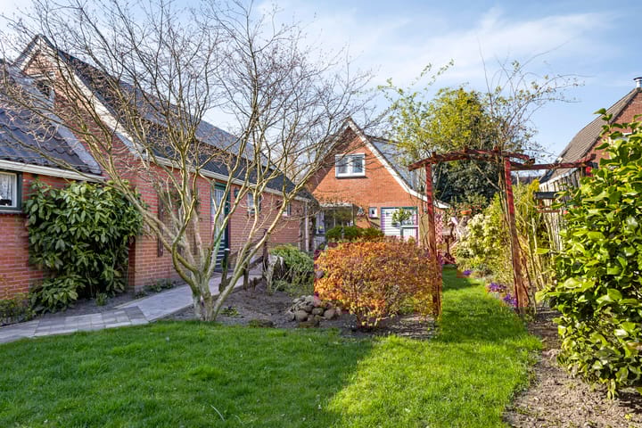 Foto 48 van Tuinstraat 18