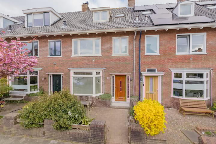 Photo 1 of Marsstraat 107