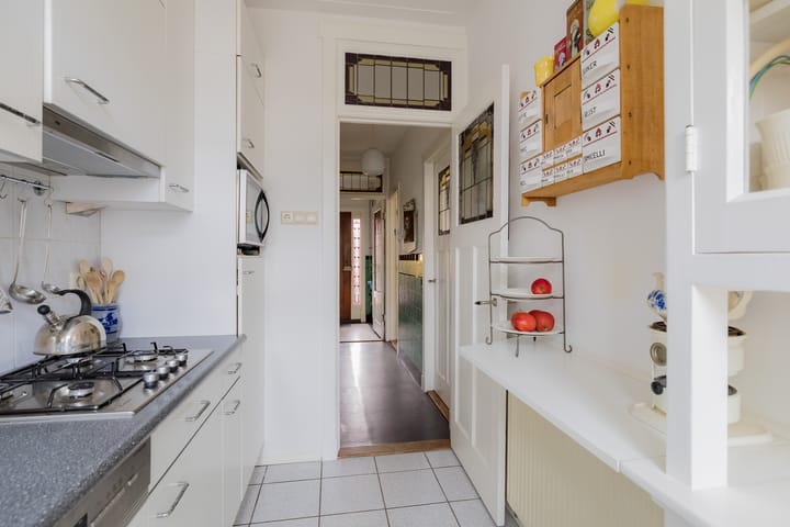 Photo 31 of Marsstraat 107