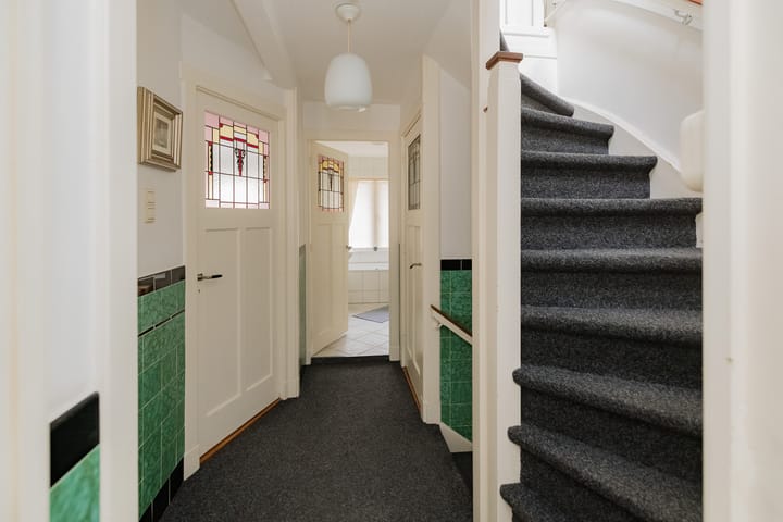 Photo 41 of Marsstraat 107