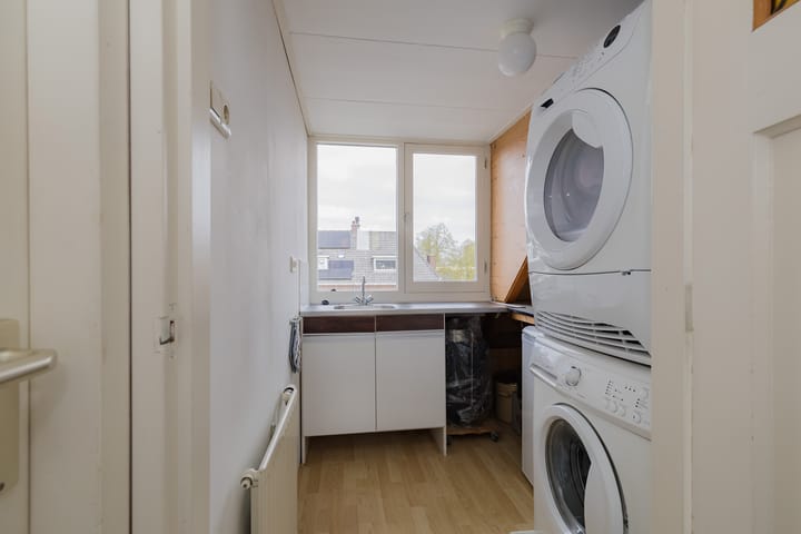 Photo 66 of Marsstraat 107