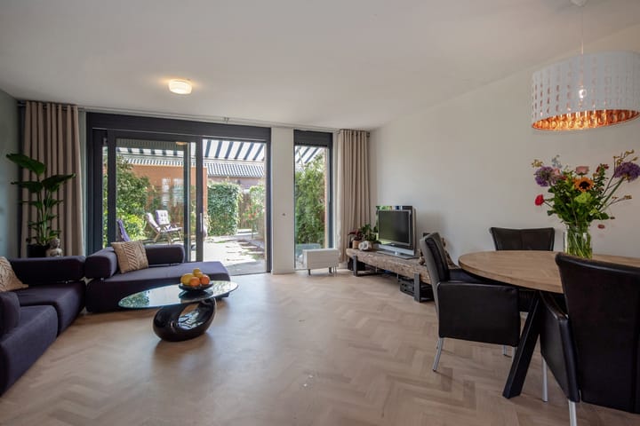 Foto 14 van Ceramstraat 8