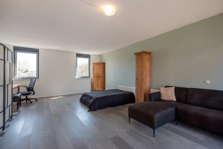 Foto 30 van Ceramstraat 8