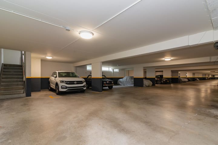 Foto 9 van Zuigerstraat 151