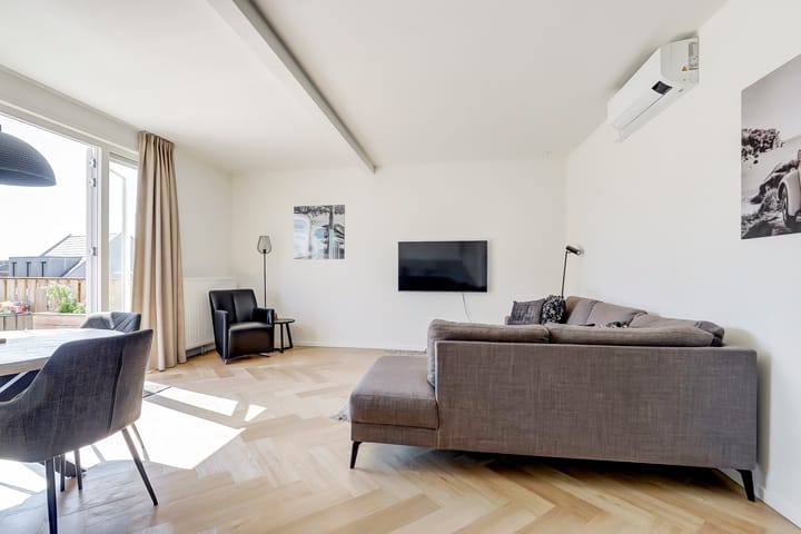 Photo 5 of Sint Adriaanstraat 7-C