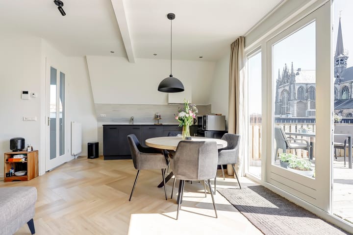 Photo 6 of Sint Adriaanstraat 7-C