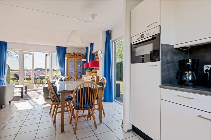 Foto 12 van De Witte Raaflaan 169