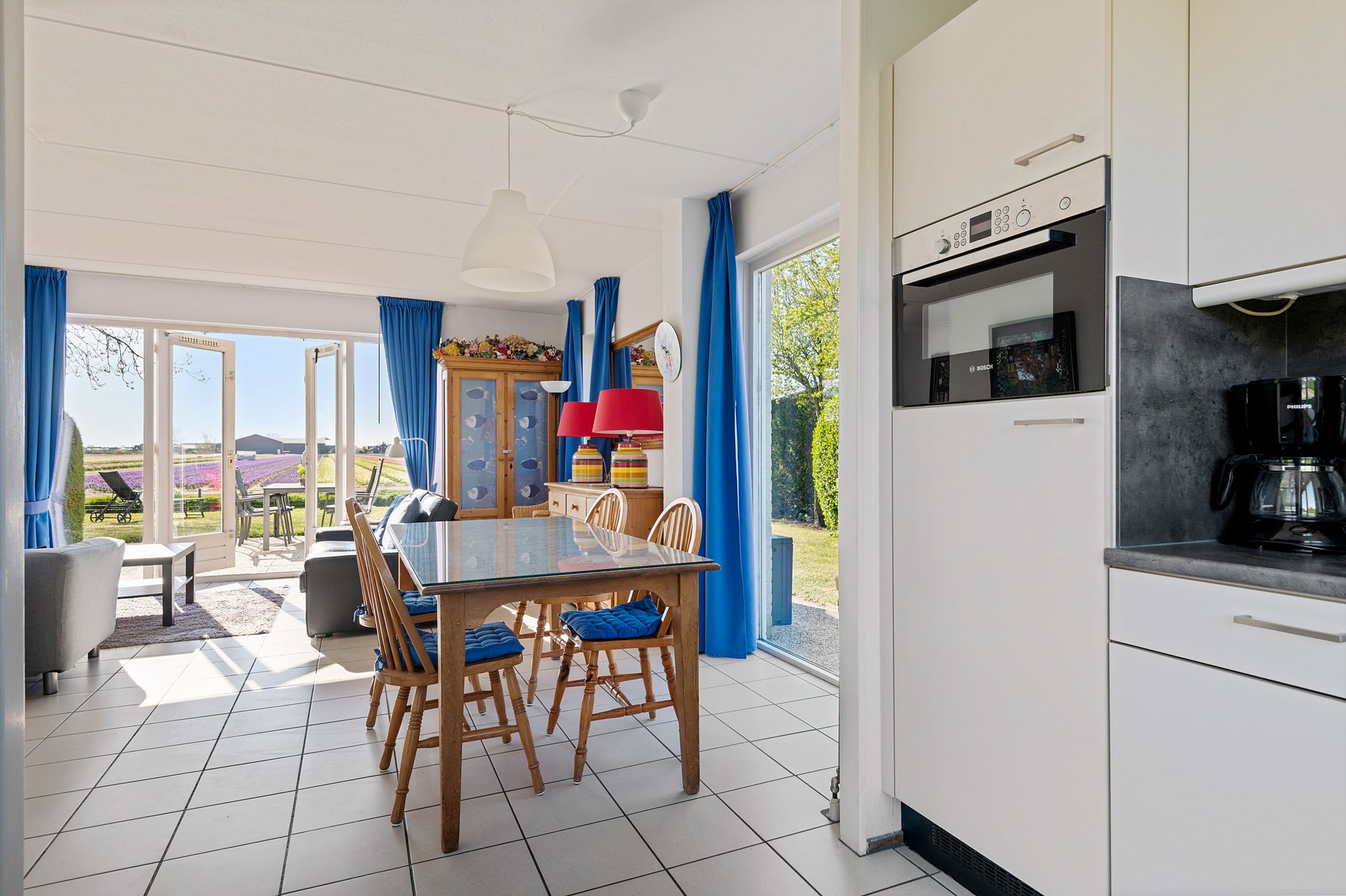 Foto 15 van De Witte Raaflaan 169