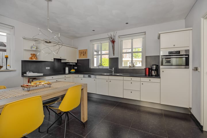 Foto 11 van Dissel 20