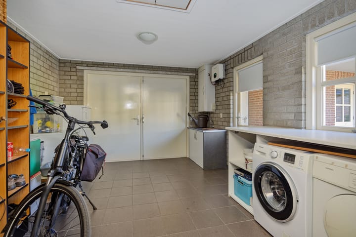 Foto 45 van Dissel 20